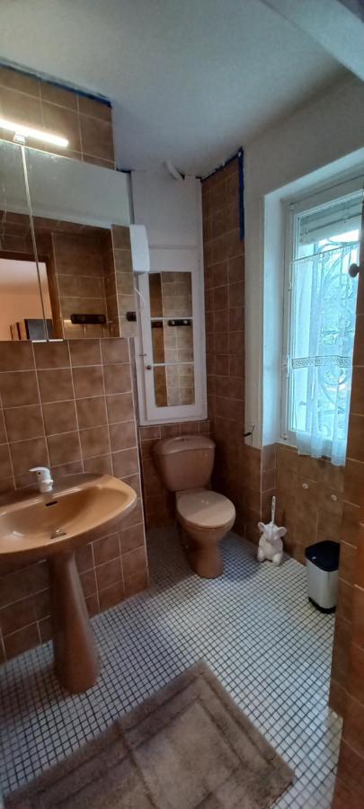 Appartement Et Sa Grande Terrasse En Rez De Jardin 생타굴프 외부 사진